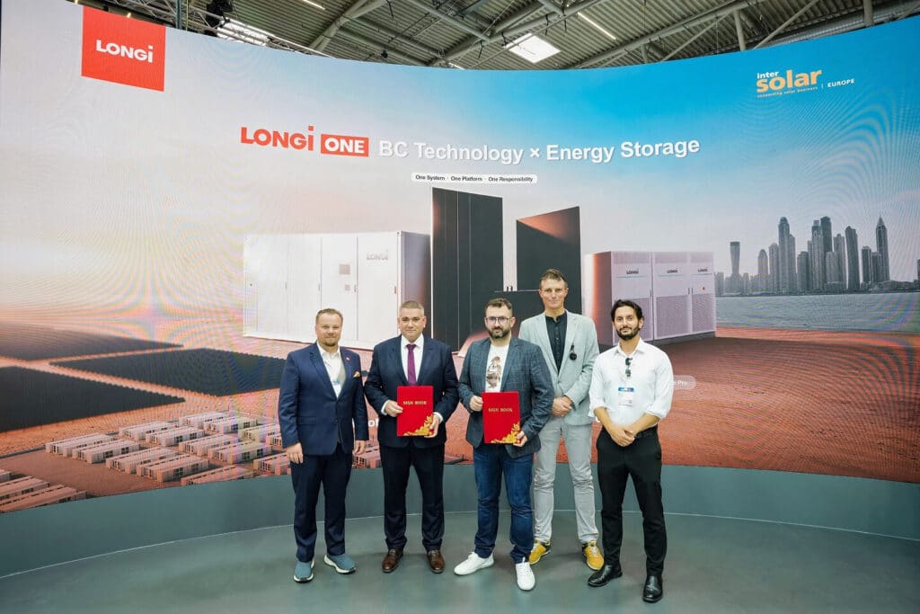 Porozumienie o współpracy Pagra i LONGi